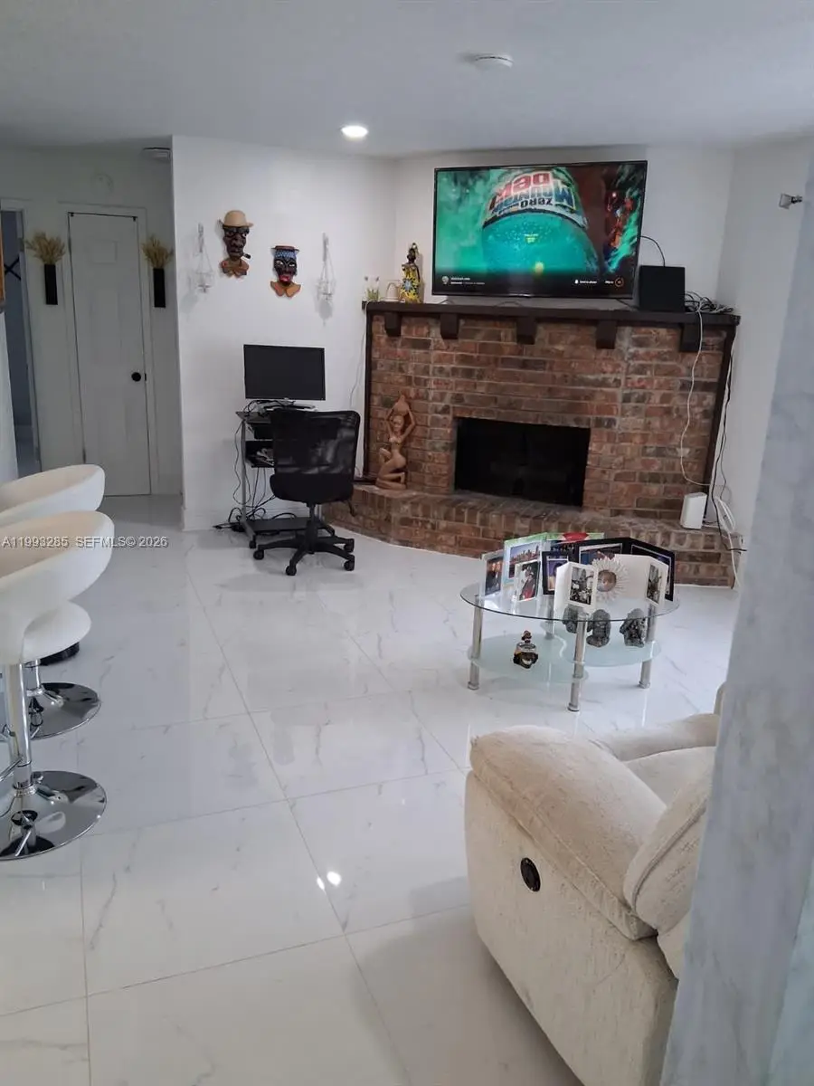 6035 Caprice Dr, Jacksonville, FL 32244 - #3