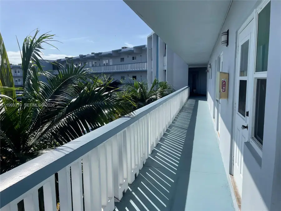 2300 Park Ln #208, Hollywood, FL 33021 - #3