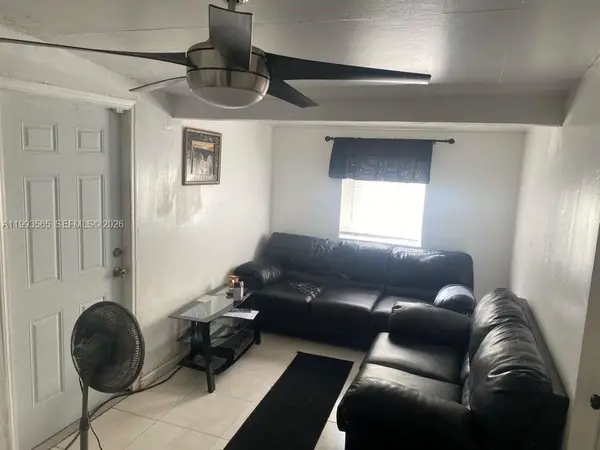 712 57th St, West Palm Beach, FL 33407