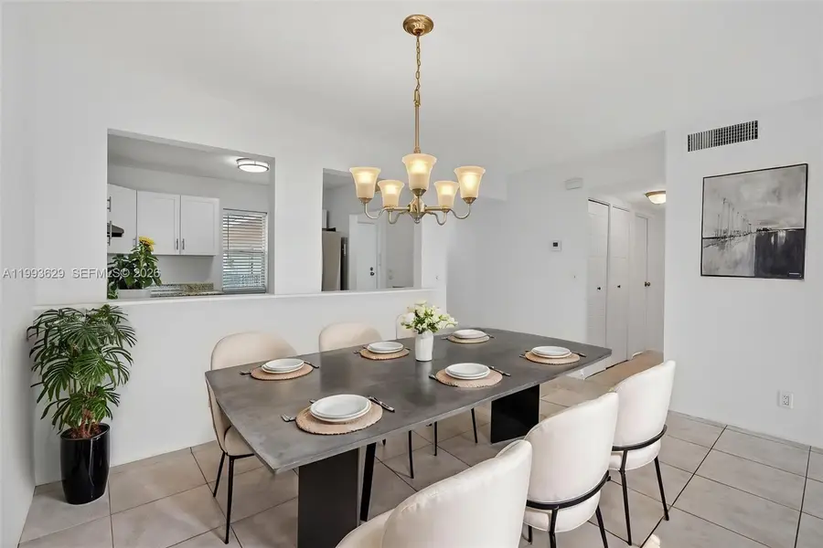 2821 Somerset Dr #302, Lauderdale Lakes, FL 33311 - #3