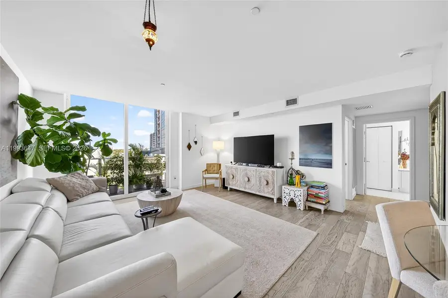 Address Withheld By Seller, Miami, FL 33137 - #2