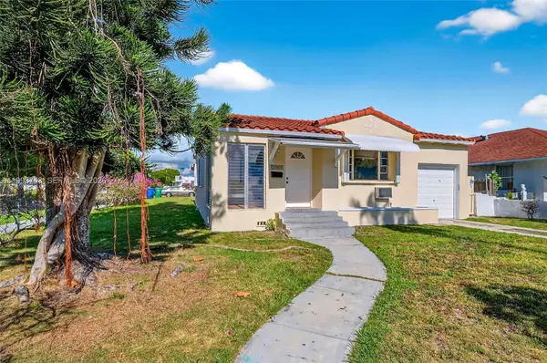 5900 NE 4th Ct, Miami, FL 33137