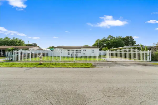 16110 NW 28th Pl, Miami Gardens, FL 33054