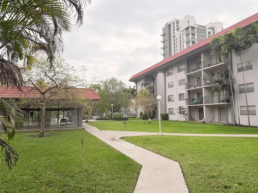 8101 SW 72nd Ave #403W, Miami, FL 33143 - #2