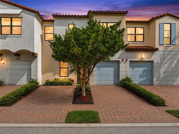 20973 NW 1st Dr, Pembroke Pines, FL 33029