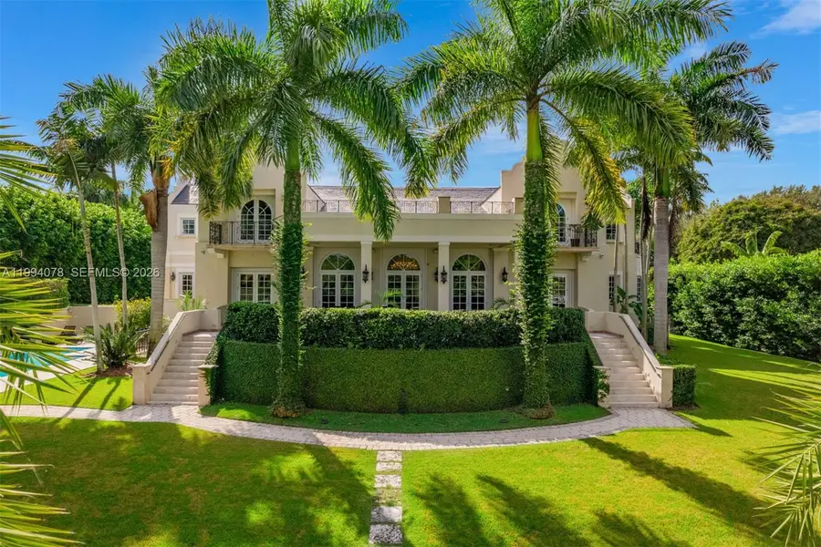 585 Arvida Pkwy, Coral Gables, FL 33156 - #2