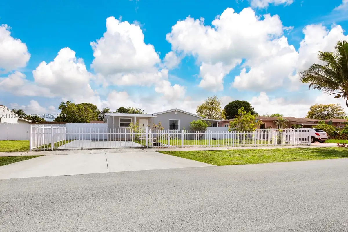 580 NW 189th Ter, Miami Gardens, FL 33169 - #1