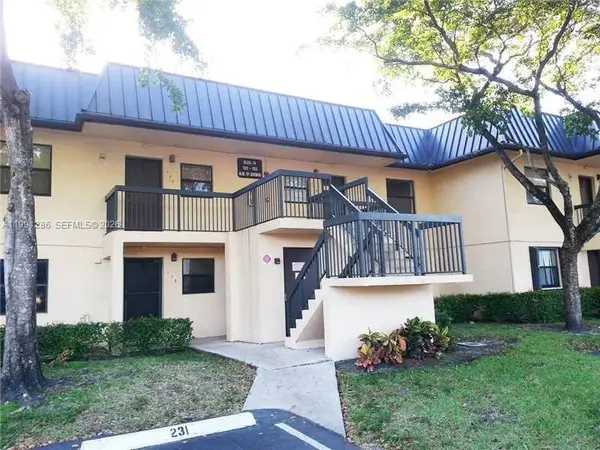 Address Withheld By Seller, Pembroke Pines, FL 33024