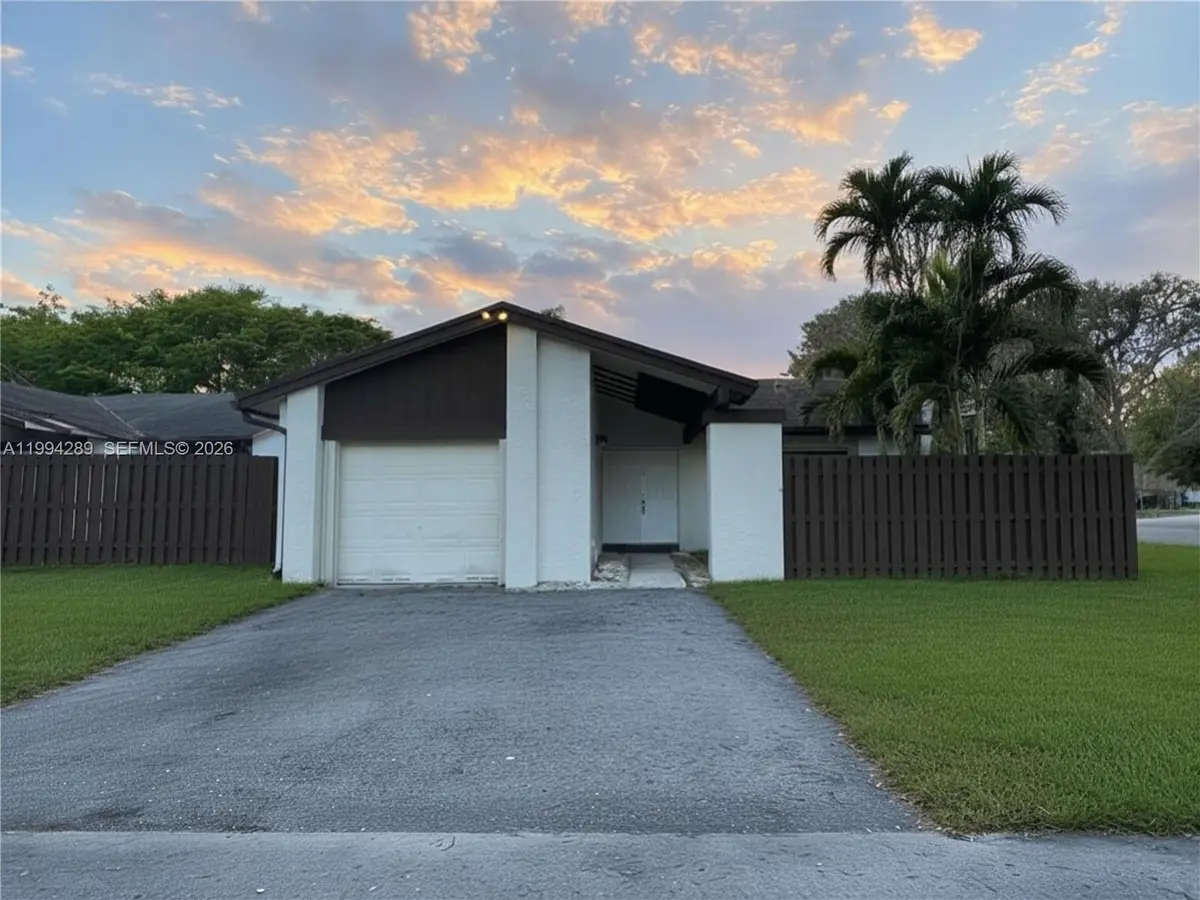 13428 SW 108th St Cir N, Miami, FL 33186 - #1