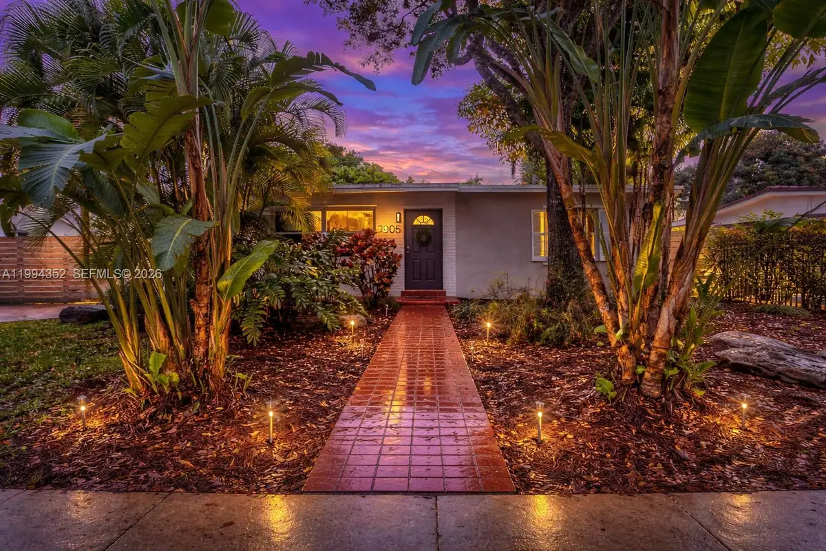 2905 SW 93rd Ct, Miami, FL 33165 - #1