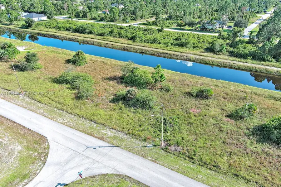 1134 Hudson St E, Lehigh Acres, FL 33974 - #3