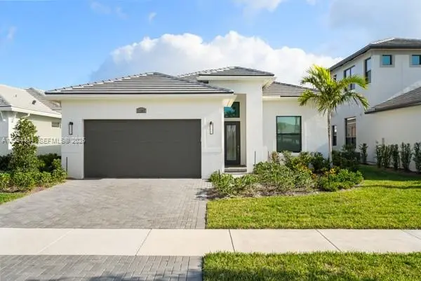 11267 SW Pietra Way, Port St Lucie, FL 34987