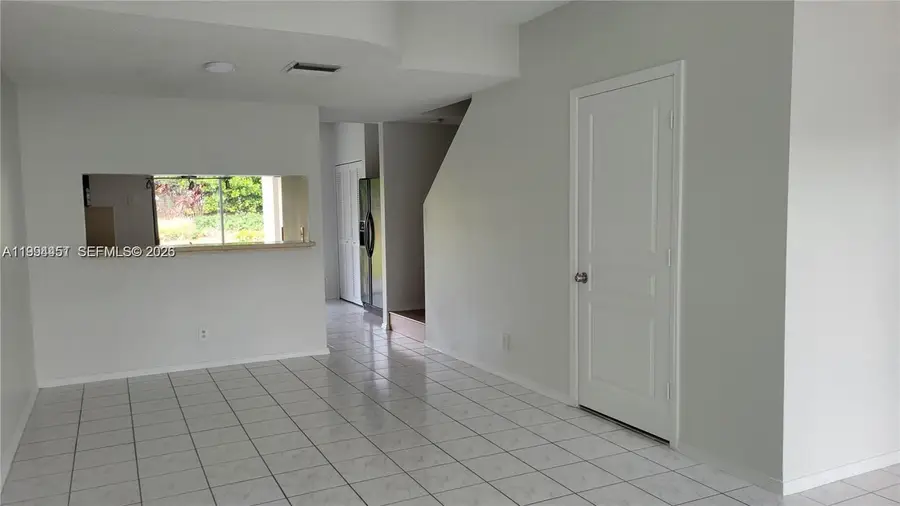 16731 Hemingway Dr, Weston, FL 33326 - #3