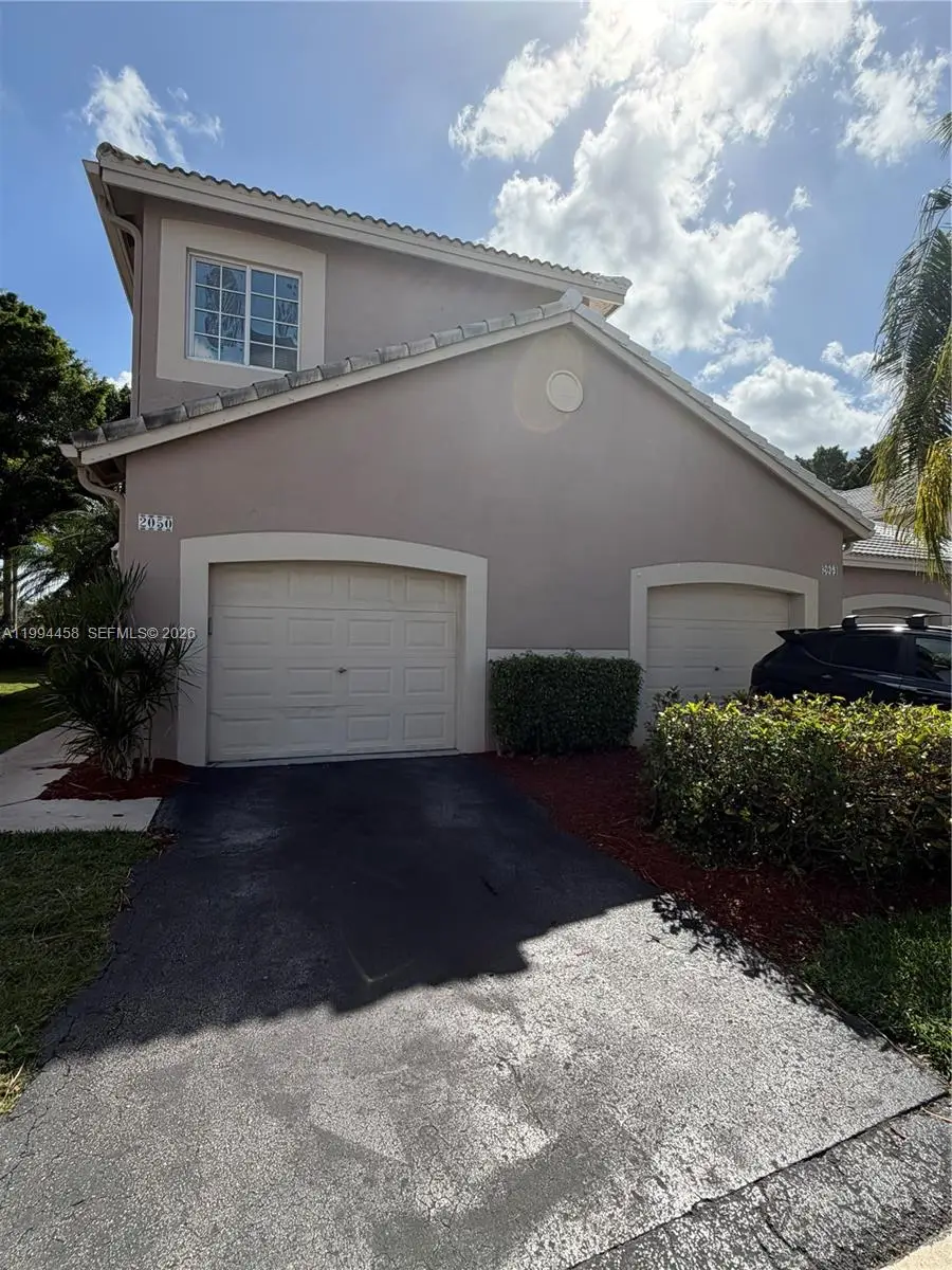 2050 Madeira Dr, Weston, FL 33327 - #1