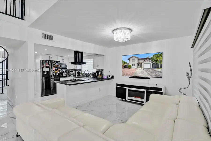 15463 SW 57th St, Miami, FL 33193 - #3