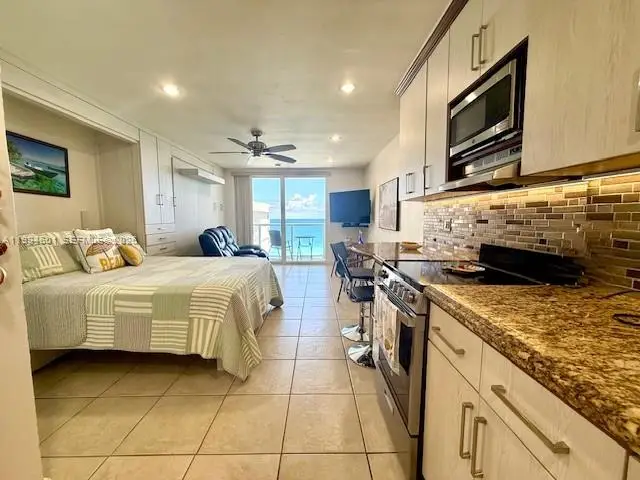 19201 Collins Ave #1147, Sunny Isles Beach, FL 33160 - #2