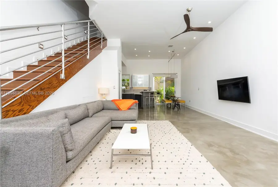 361 Jefferson Ave #3, Miami Beach, FL 33139 - #3