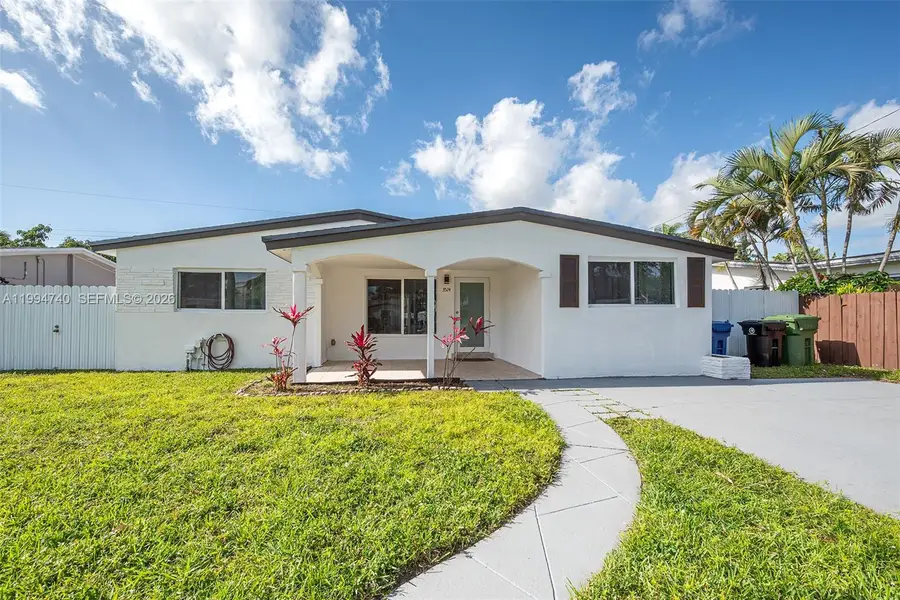 3524 SW 14th St, Fort Lauderdale, FL 33312 - #2