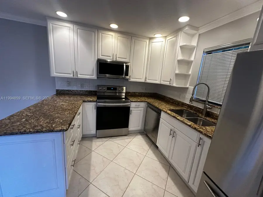 7671 W Courtyard Run W, Boca Raton, FL 33433 - #2