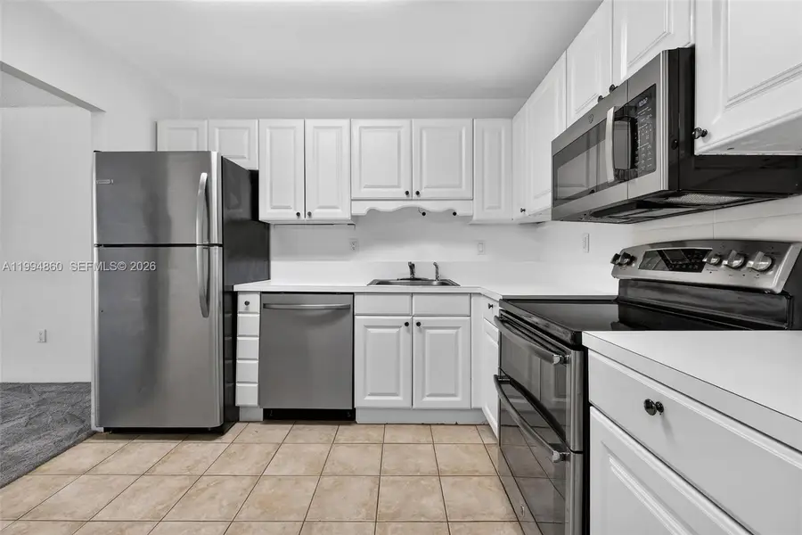 1400 Saint Charles Pl #222, Pembroke Pines, FL 33026 - #3