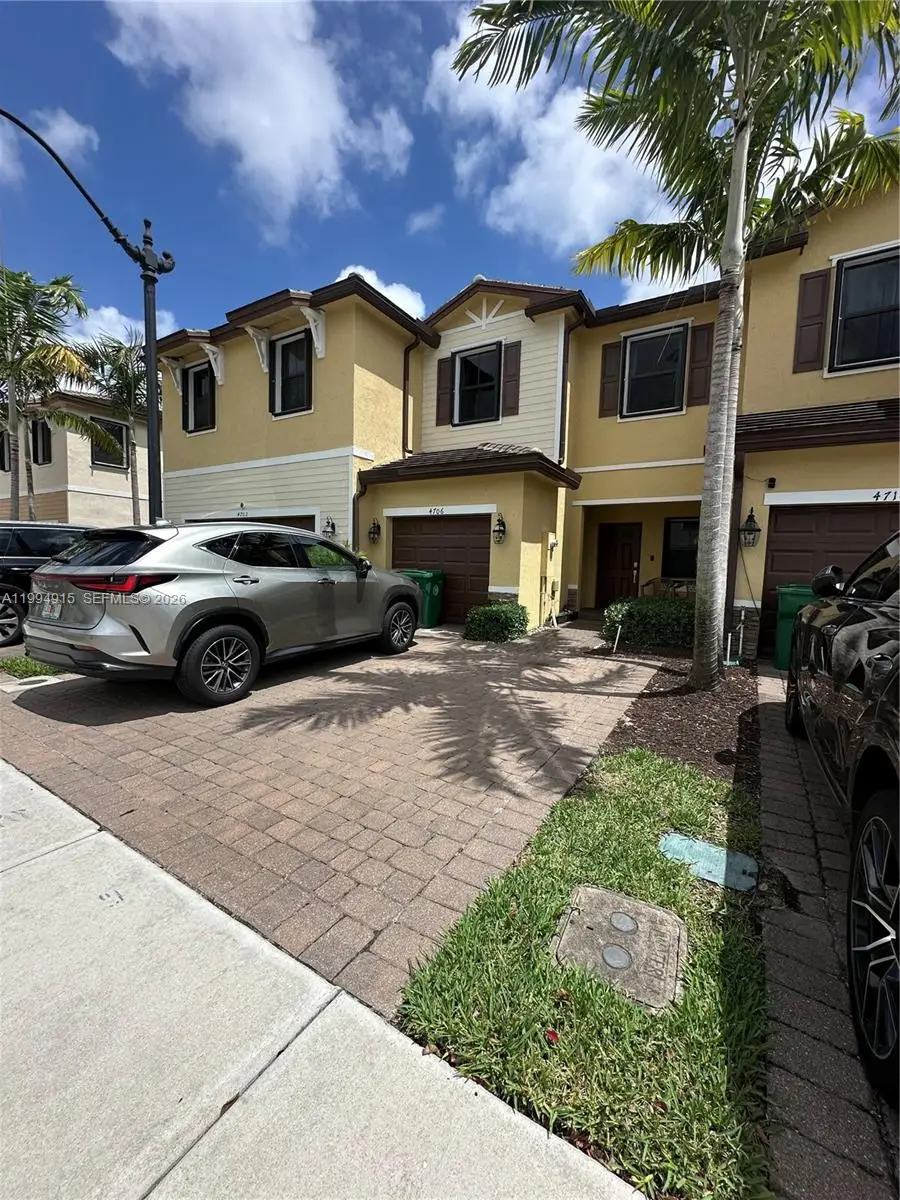 4706 Santa Cruz Way, Davie, FL 33314 - #1