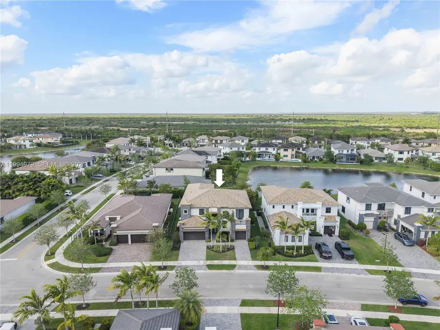 10585 Cobalt Ct, Parkland, FL 33076 - #3