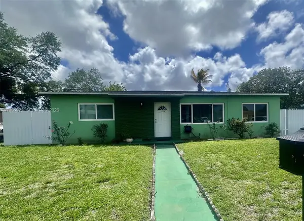 1220 NW 189th Ter, Miami Gardens, FL 33169