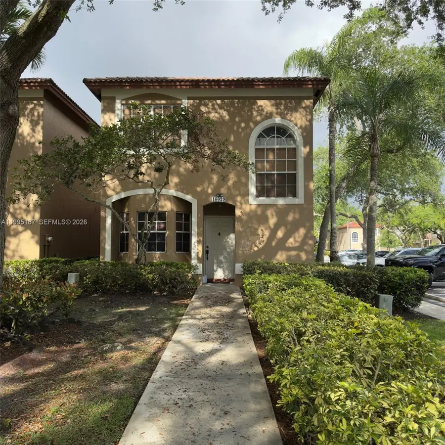 16029 Emerald Cove Rd, Weston, FL 33331 - #2