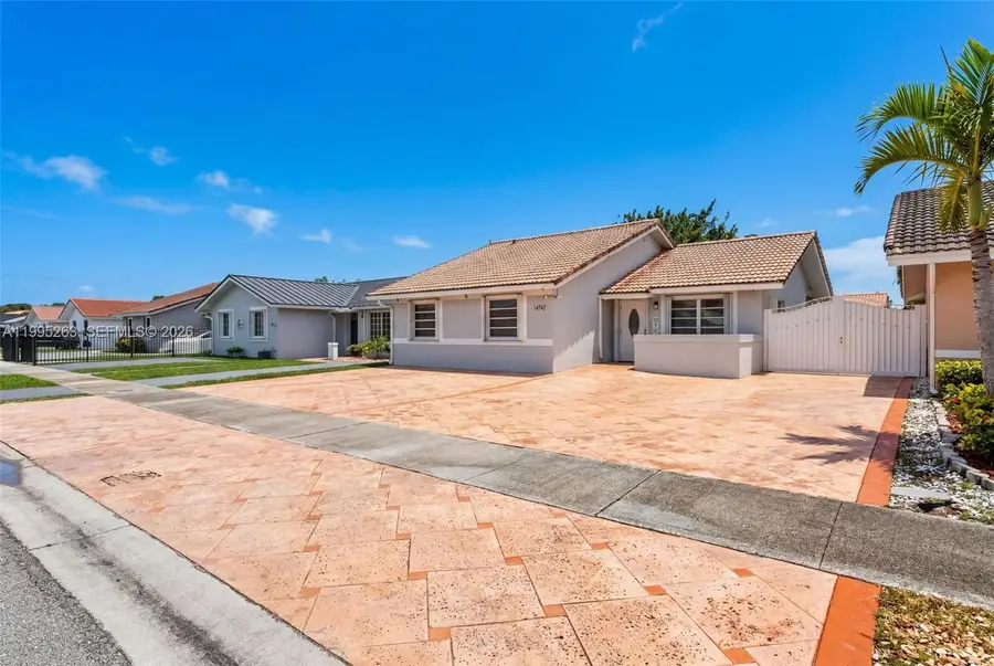 14747 SW 82nd St, Miami, FL 33193 - #3