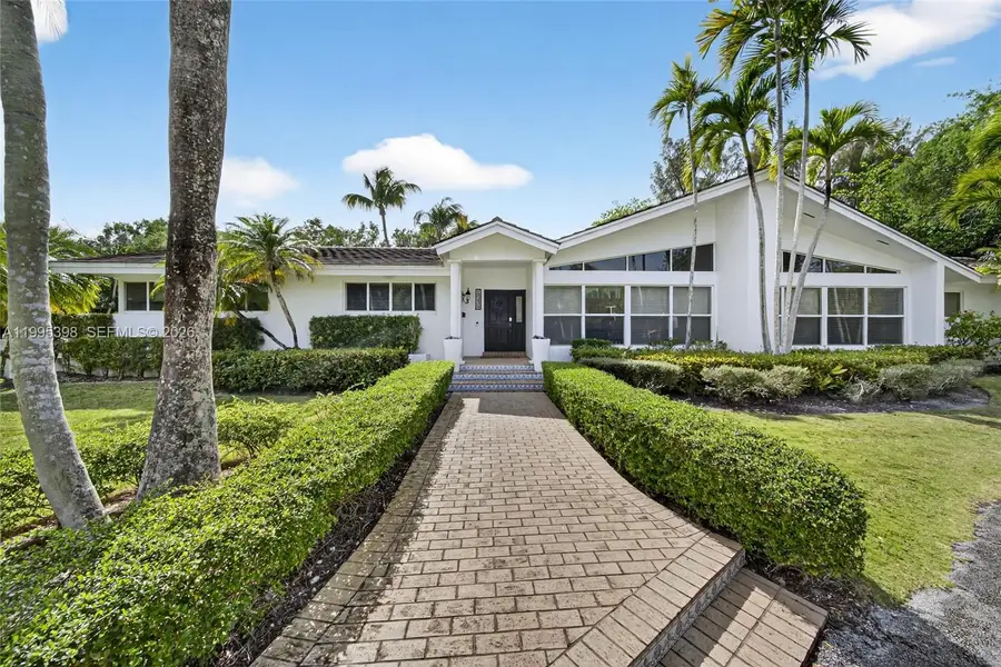 12330 Pine Needle Ln, Pinecrest, FL 33156 - #2