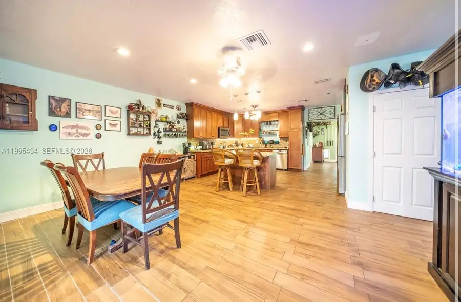 6890 SW 57th St, Davie, FL 33314 - #3