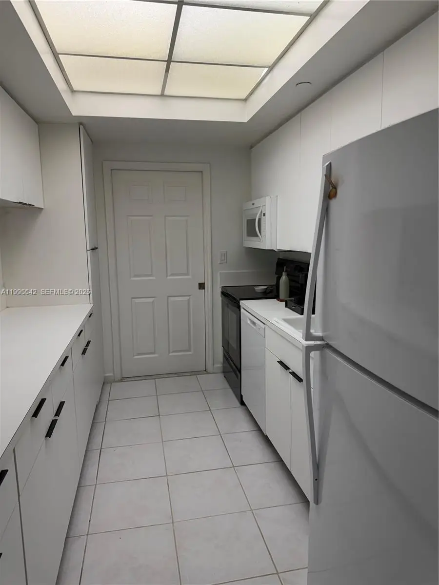9725 NW 52nd St #111, Doral, FL 33178 - #3