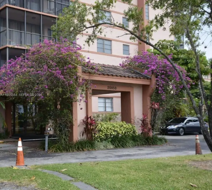 20850 San Simeon Way #408-5, Miami, FL 33179 - #1