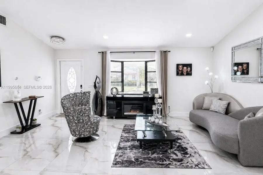 8253 NW 2nd Ct, Coral Springs, FL 33071 - #2
