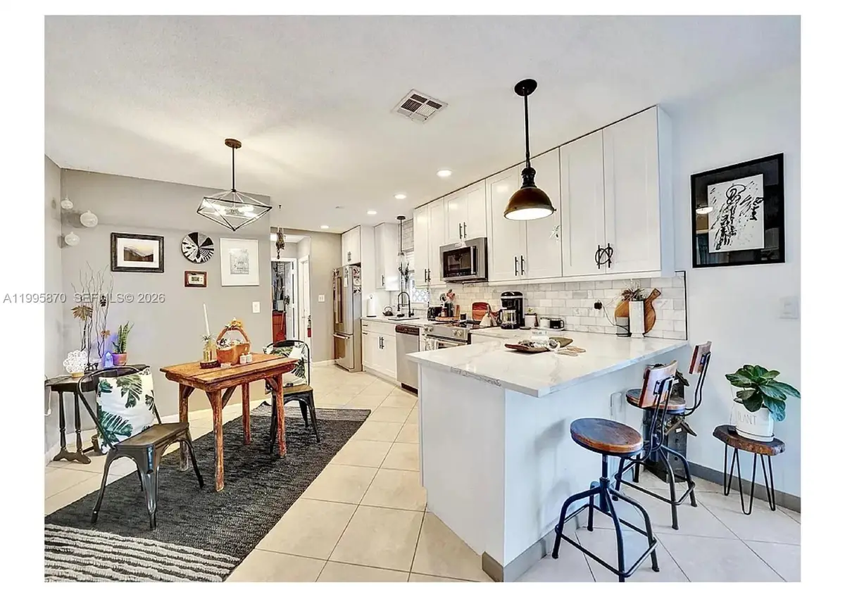 381 NE 42nd St, Oakland Park, FL 33334 - #1