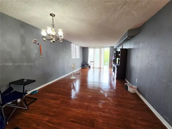 1470 NE 125th Ter #308, North Miami, FL 33161