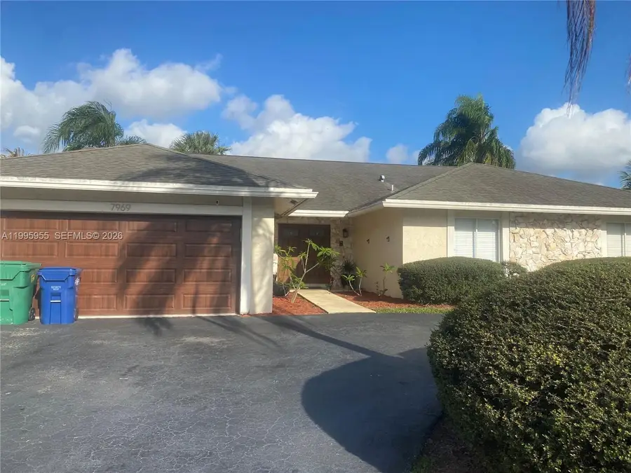 7969 NW 51st Ct, Lauderhill, FL 33351 - #2