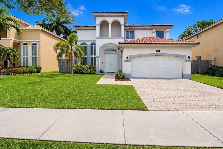 1910 SE 14th Cir, Homestead, FL 33035 - #2