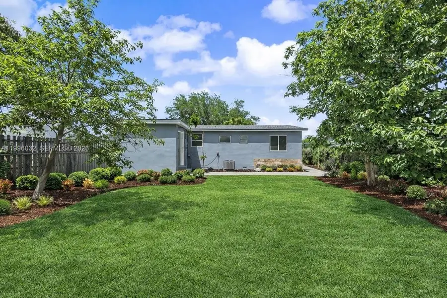 7720 Hope St, Hollywood, FL 33024 - #2