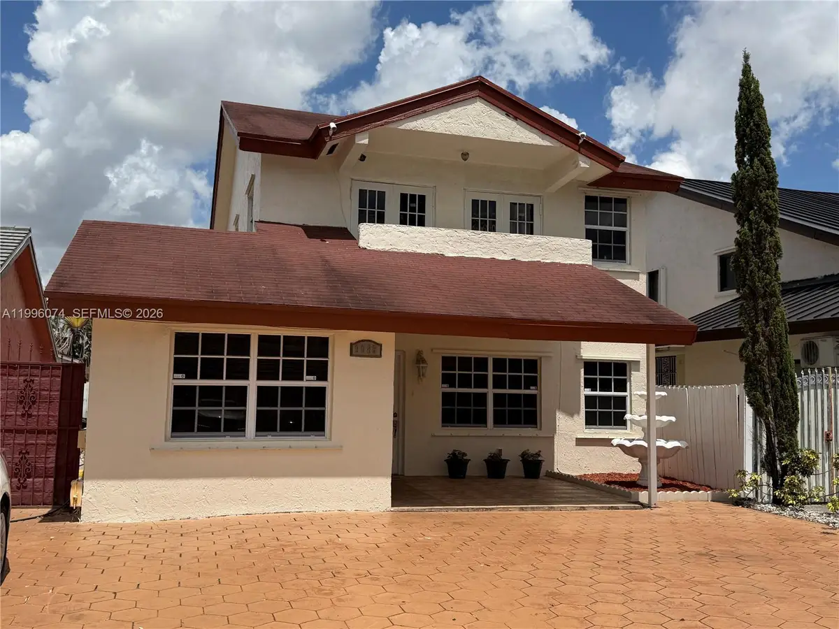 9085 Grand Canal Dr, Miami, FL 33174 - #1