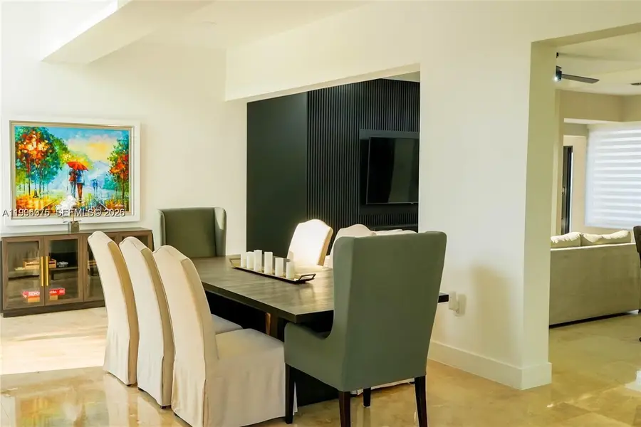 290 NW 125th Ave, Miami, FL 33182 - #2