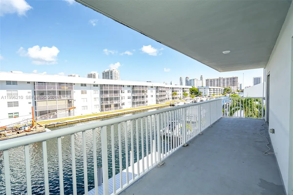 3527 NE 168th St #301, North Miami Beach, FL 33160 - #1