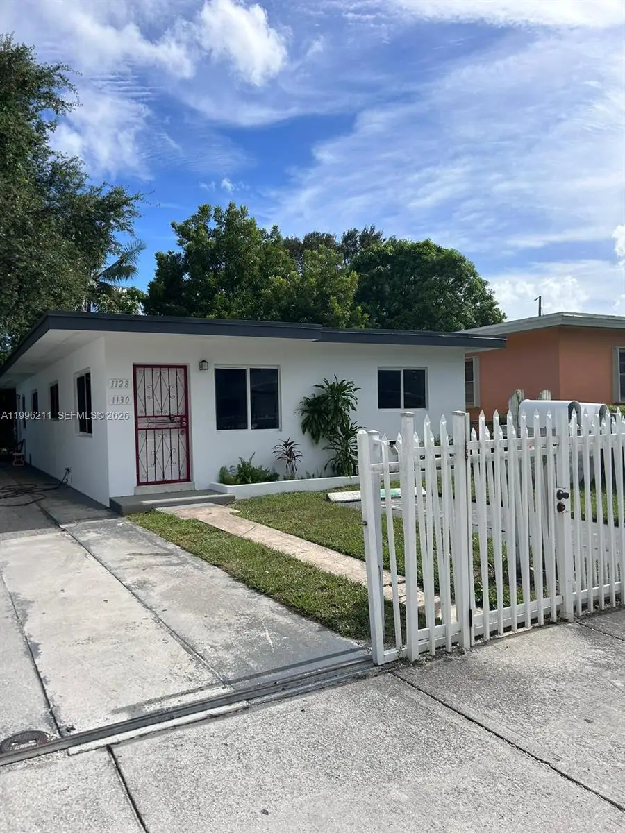 1128 NW 76th St, Miami, FL 33150 - #1