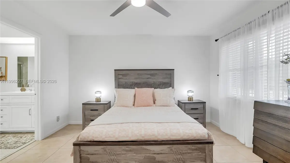 100 SW 130th Ter #204C, Pembroke Pines, FL 33027 - #1