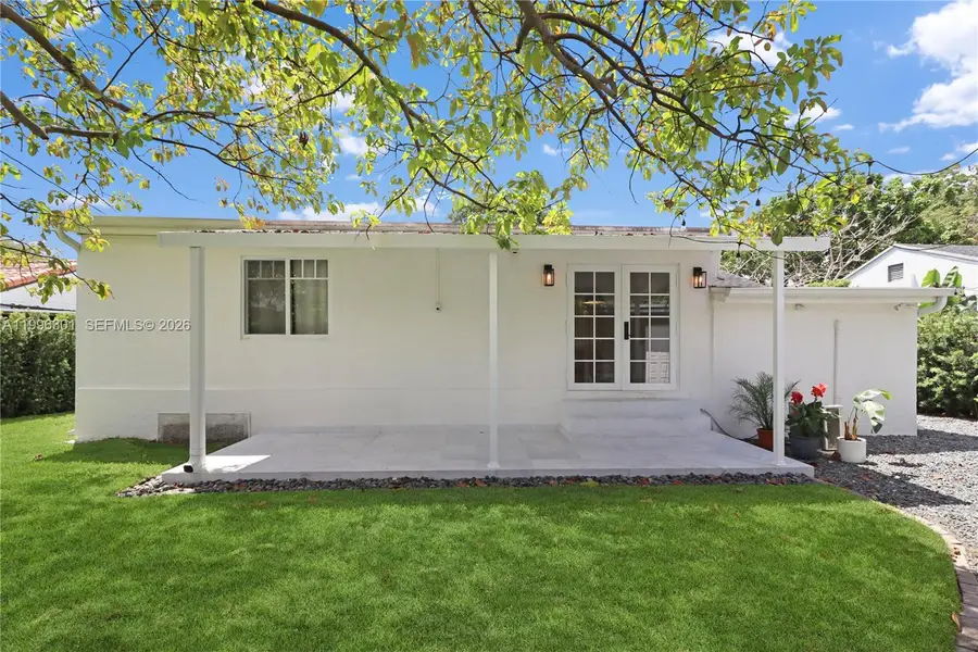 6415 SW 39th St, Miami, FL 33155 - #2