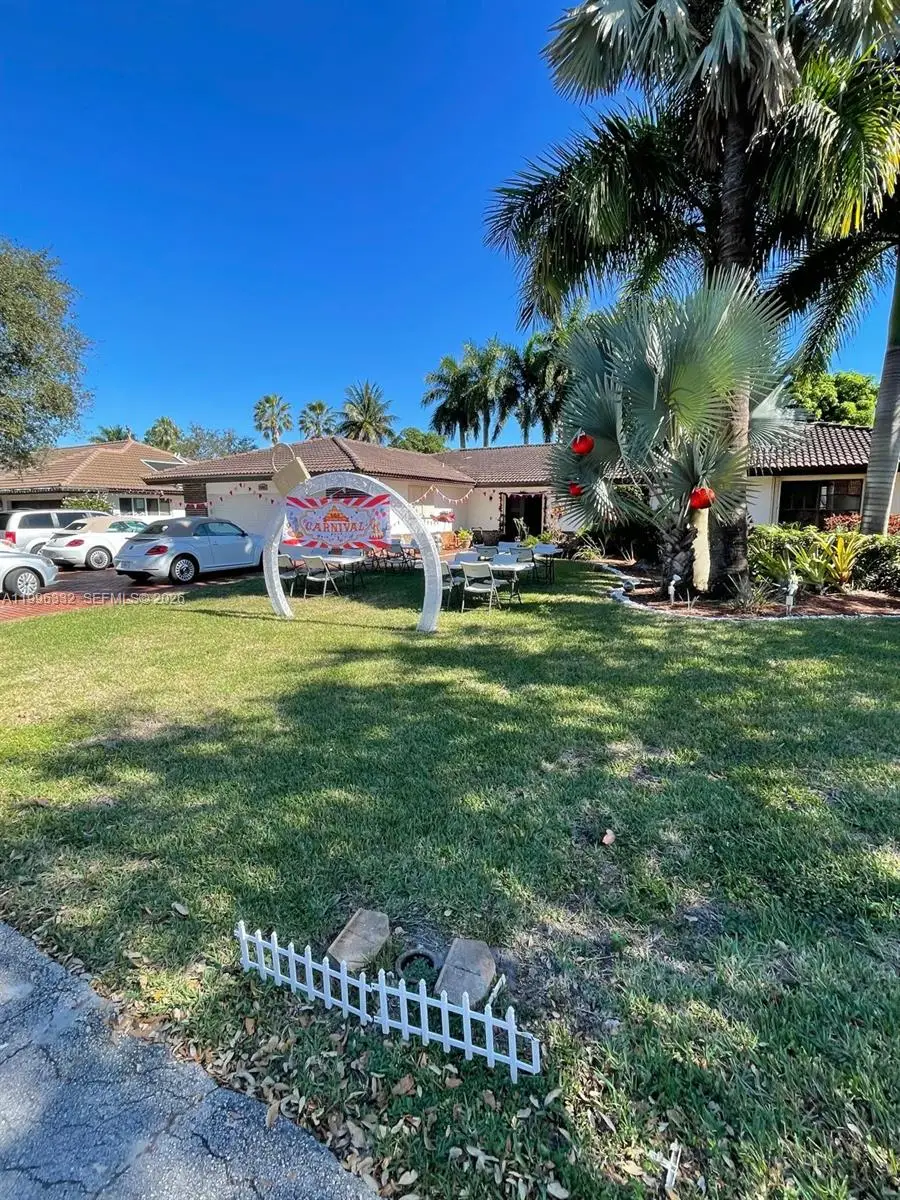 19265 E Saint Andrews Dr, Hialeah, FL 33015 - #3