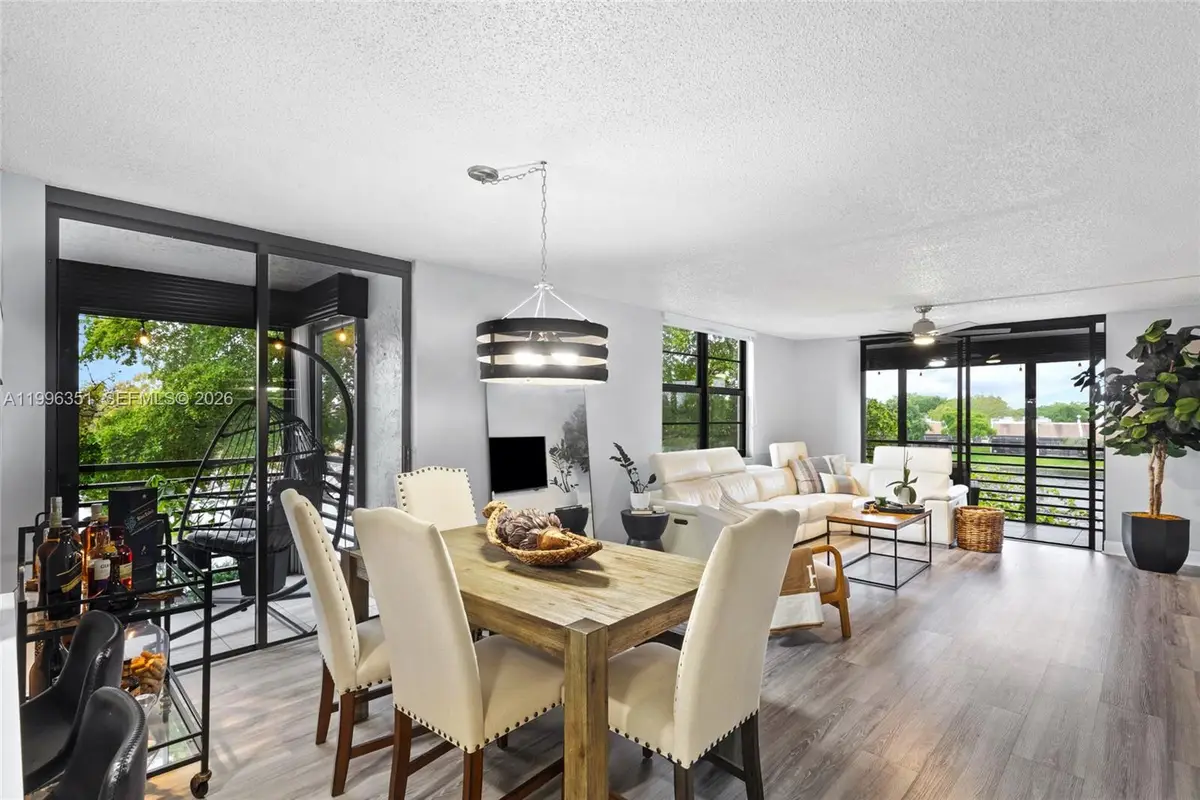 1101 Colony Point Cir #301, Pembroke Pines, FL 33026 - #1