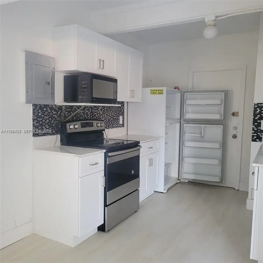 715 SW 6th St, Dania Beach, FL 33004 - #3