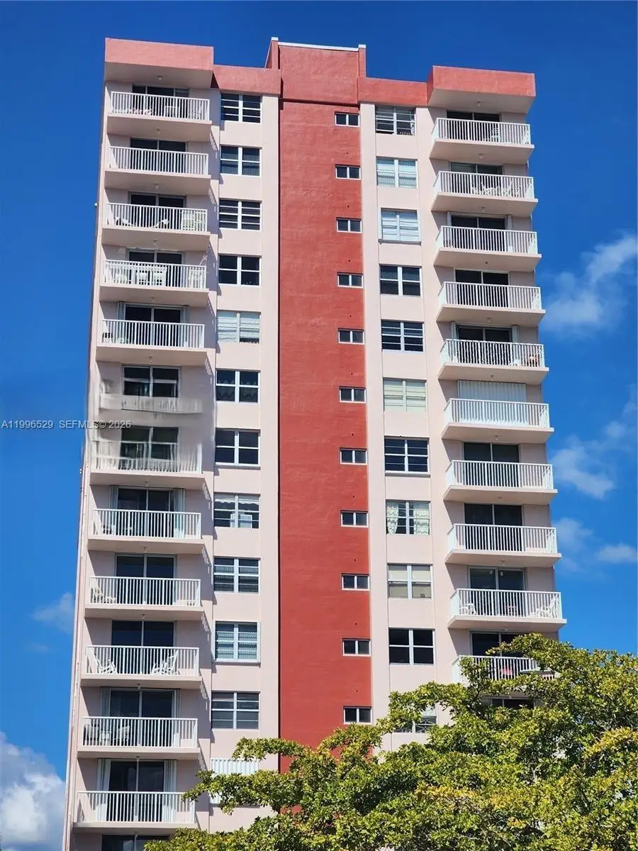 3161 S Ocean Dr #809, Hallandale Beach, FL 33009 - #1