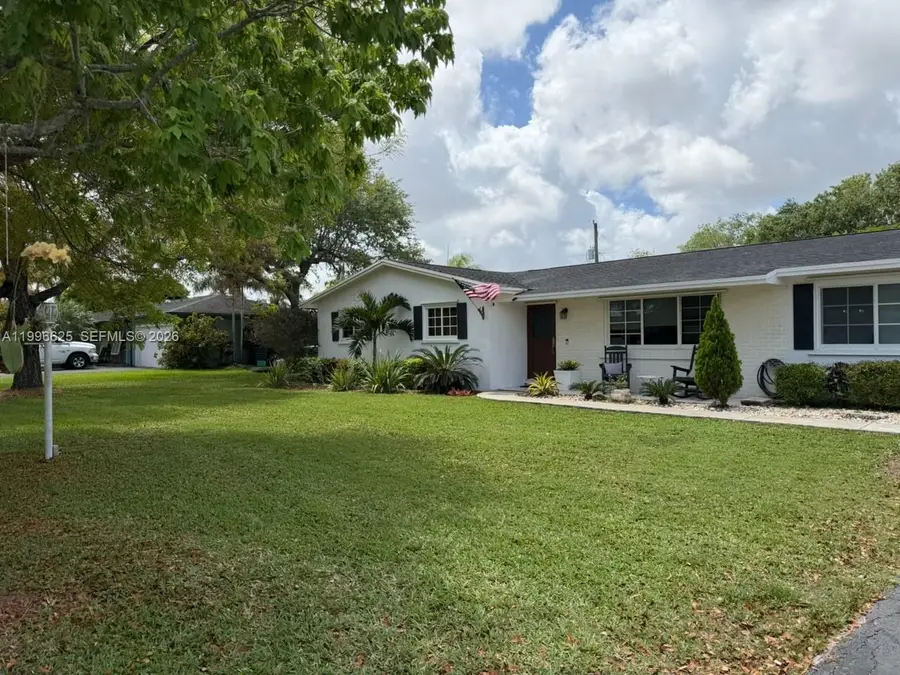 27420 SW 165th Ave, Homestead, FL 33031 - #2